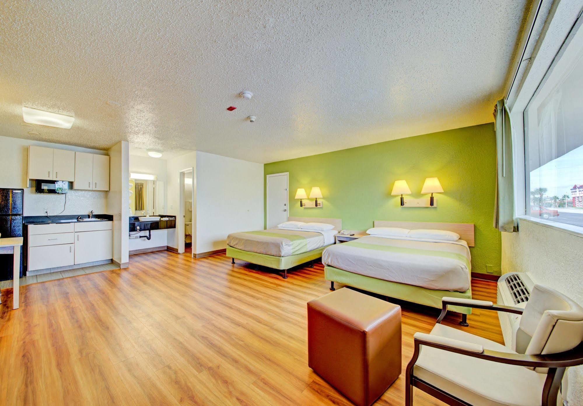Motel 6-Cocoa Beach, Fl Екстериор снимка